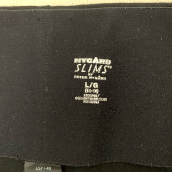 Peter Nygard Black Velvet Dress Leggings With Studs - Picture 6 of 7